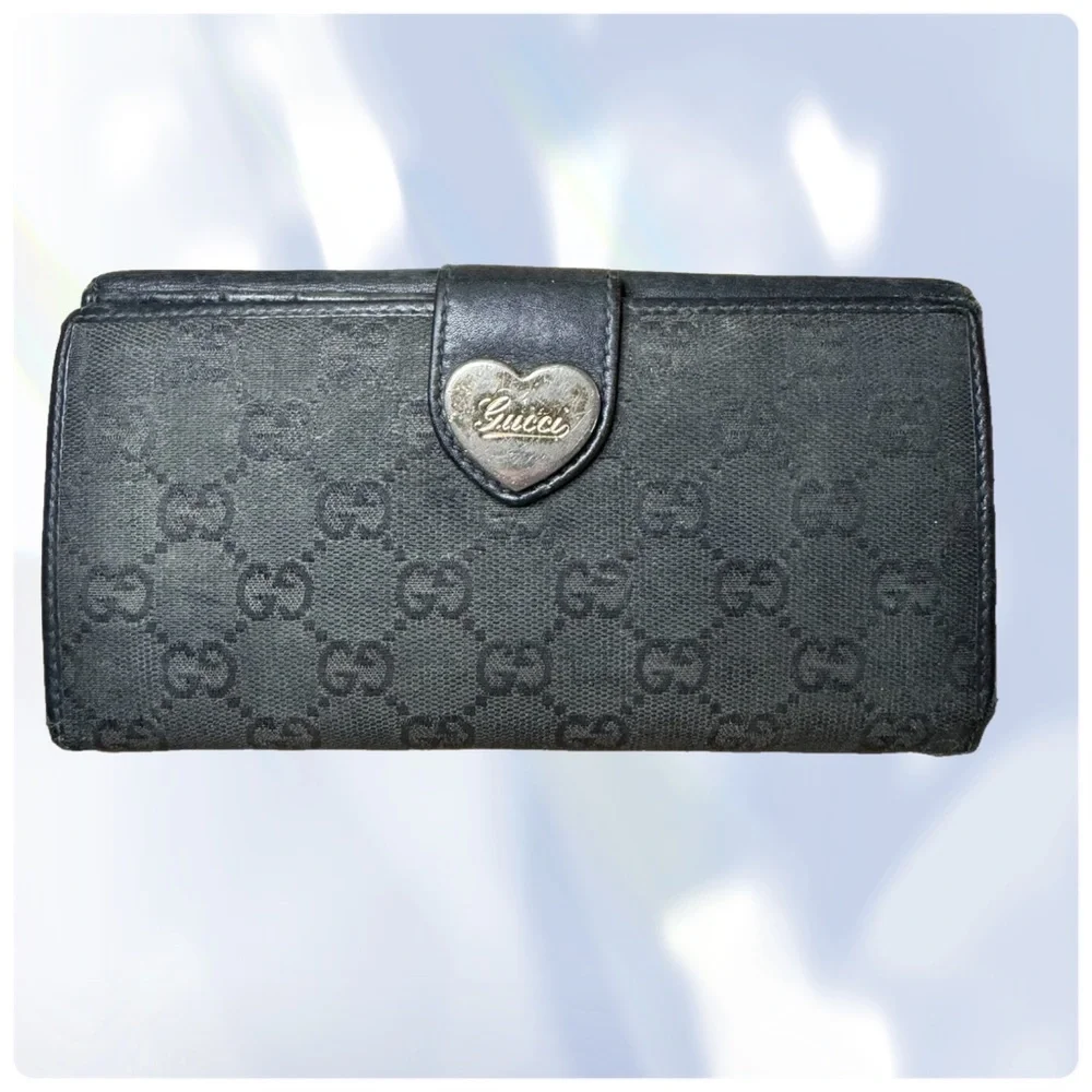 Authentic GUCCI 203550/GG Canvas  Heart Motif Long Wallet Canvas Leather… - Picture 2 of 15